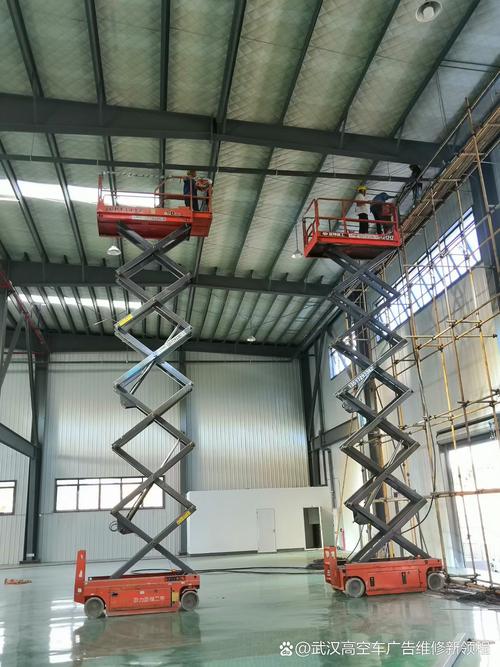 高空难题一站式解决 广告安装、外墙施工与幕墙维修全攻略